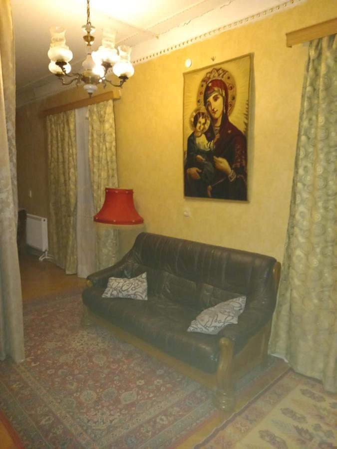 Guest House Gzirishvili Kvareli Buitenkant foto