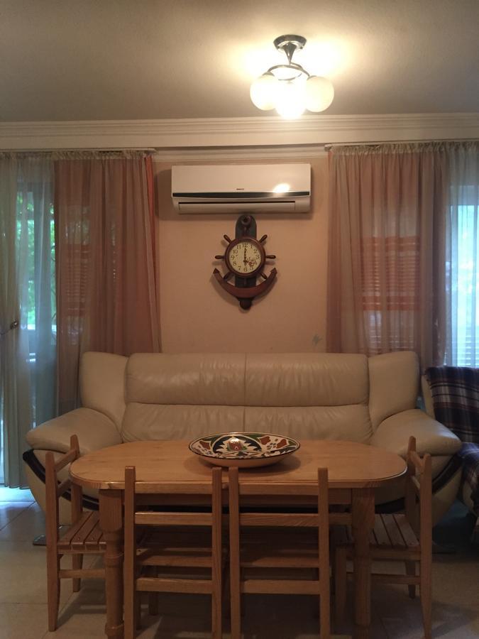 Guest House Gzirishvili Kvareli Buitenkant foto