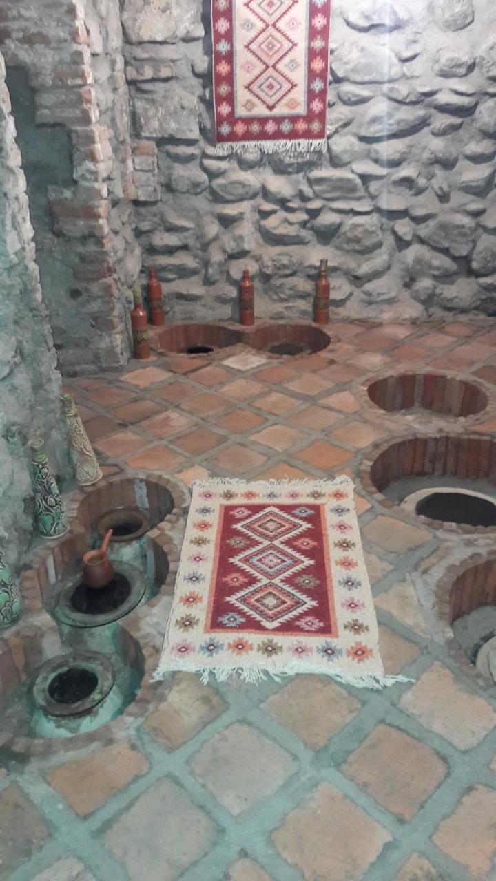 Guest House Gzirishvili Kvareli Buitenkant foto