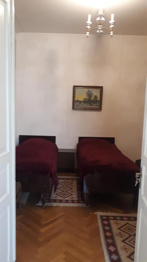 Guest House Gzirishvili Kvareli Buitenkant foto
